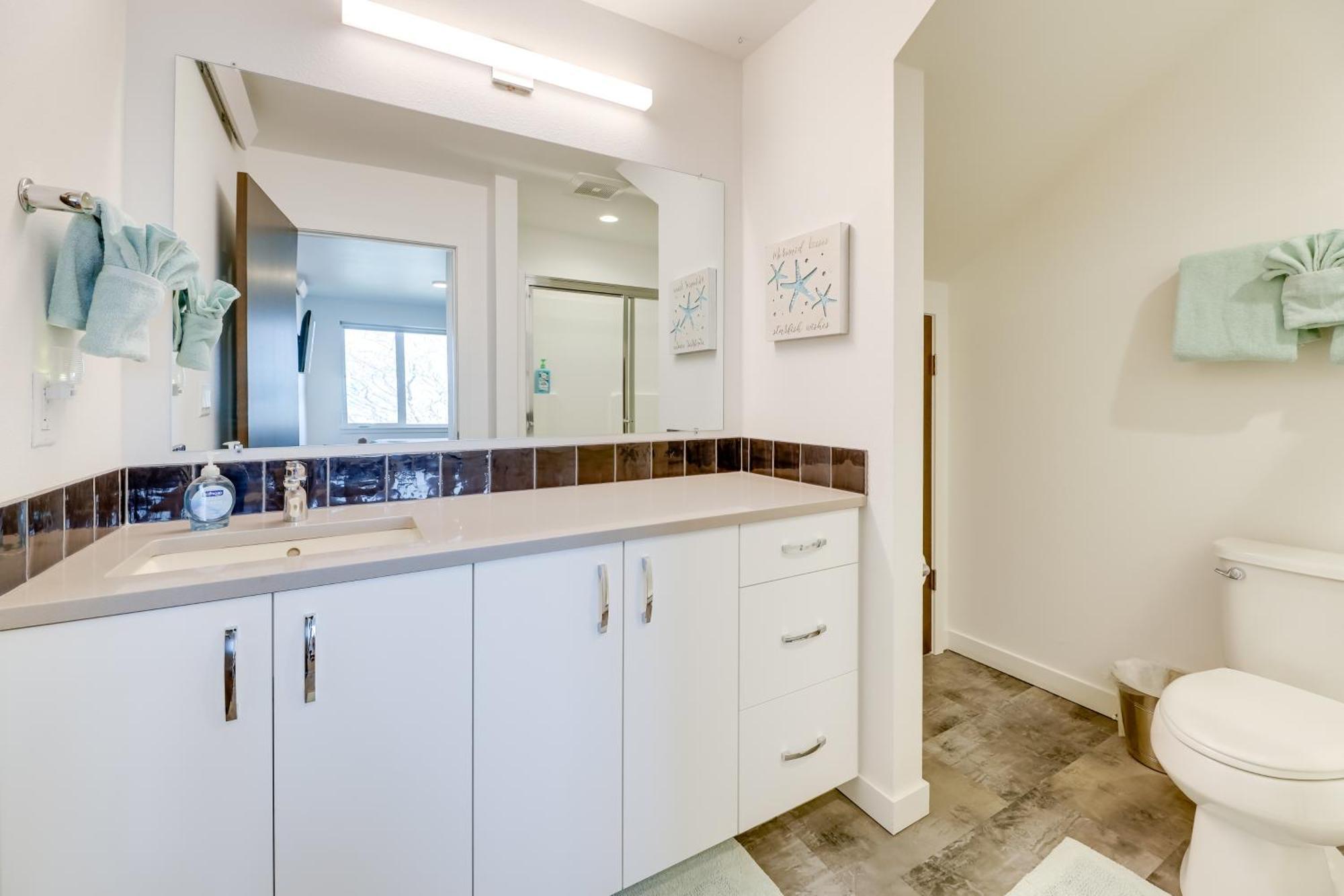Scenic Depoe Bay Townhome With Deck Less Than 1 Mi To Parks! Exteriör bild