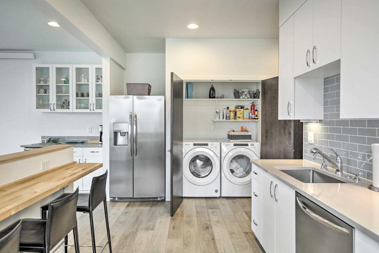 Scenic Depoe Bay Townhome With Deck Less Than 1 Mi To Parks! Exteriör bild